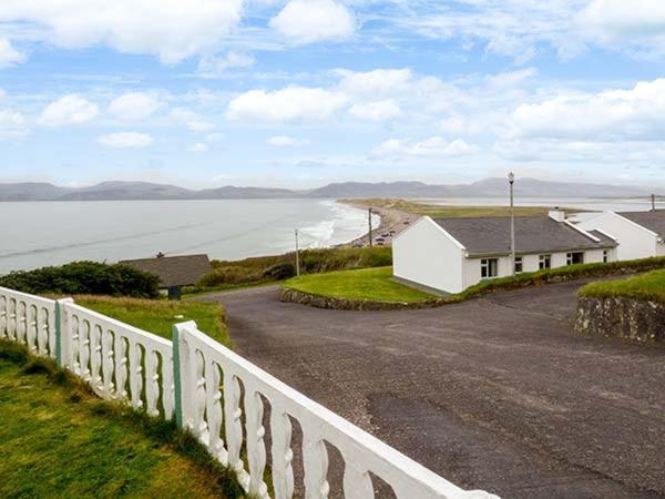 Rossbeigh Beach Cottage No 6 エクステリア 写真