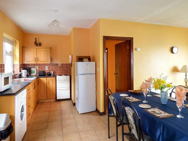 Rossbeigh Beach Cottage No 6 エクステリア 写真
